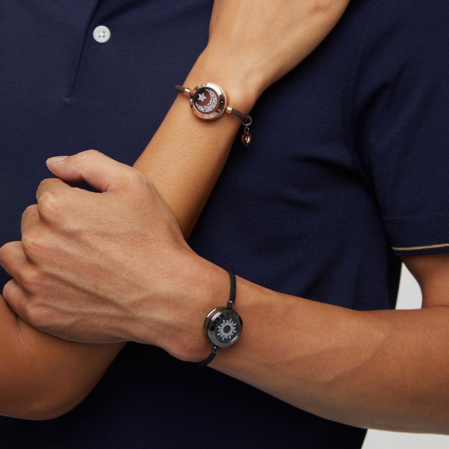 ELITORY™ – LONG DISTANCE TOUCH BRACELETS FOR COUPLES